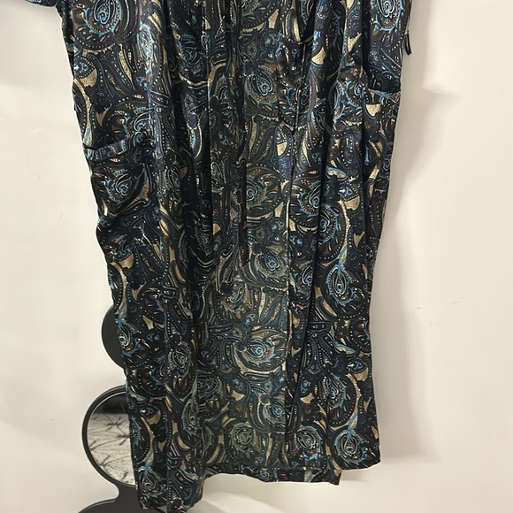 Victoria Secret Robe - Picture 3 of 10